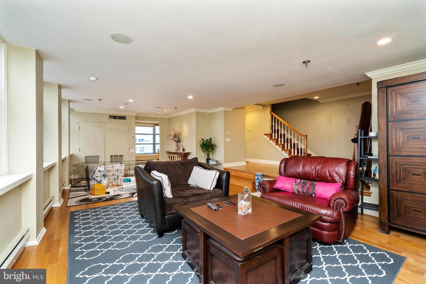Property Photo: 7 N Chris Columbus Boulevard 244 PA 19106