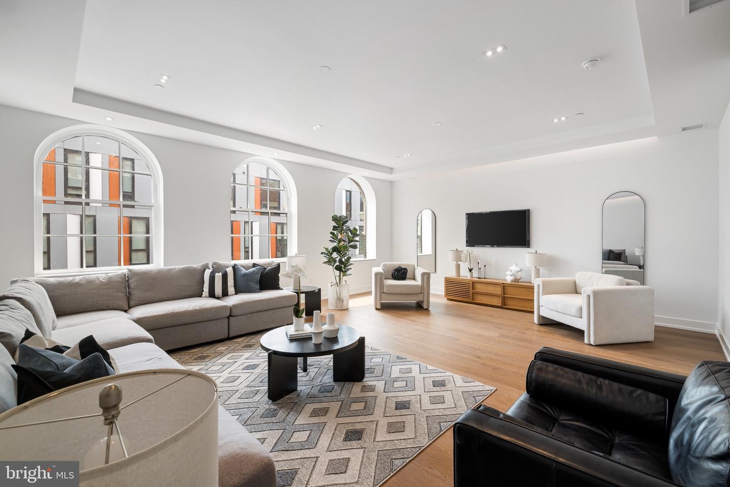 Property Photo: 124 N 2nd Street Ph PA 19106
