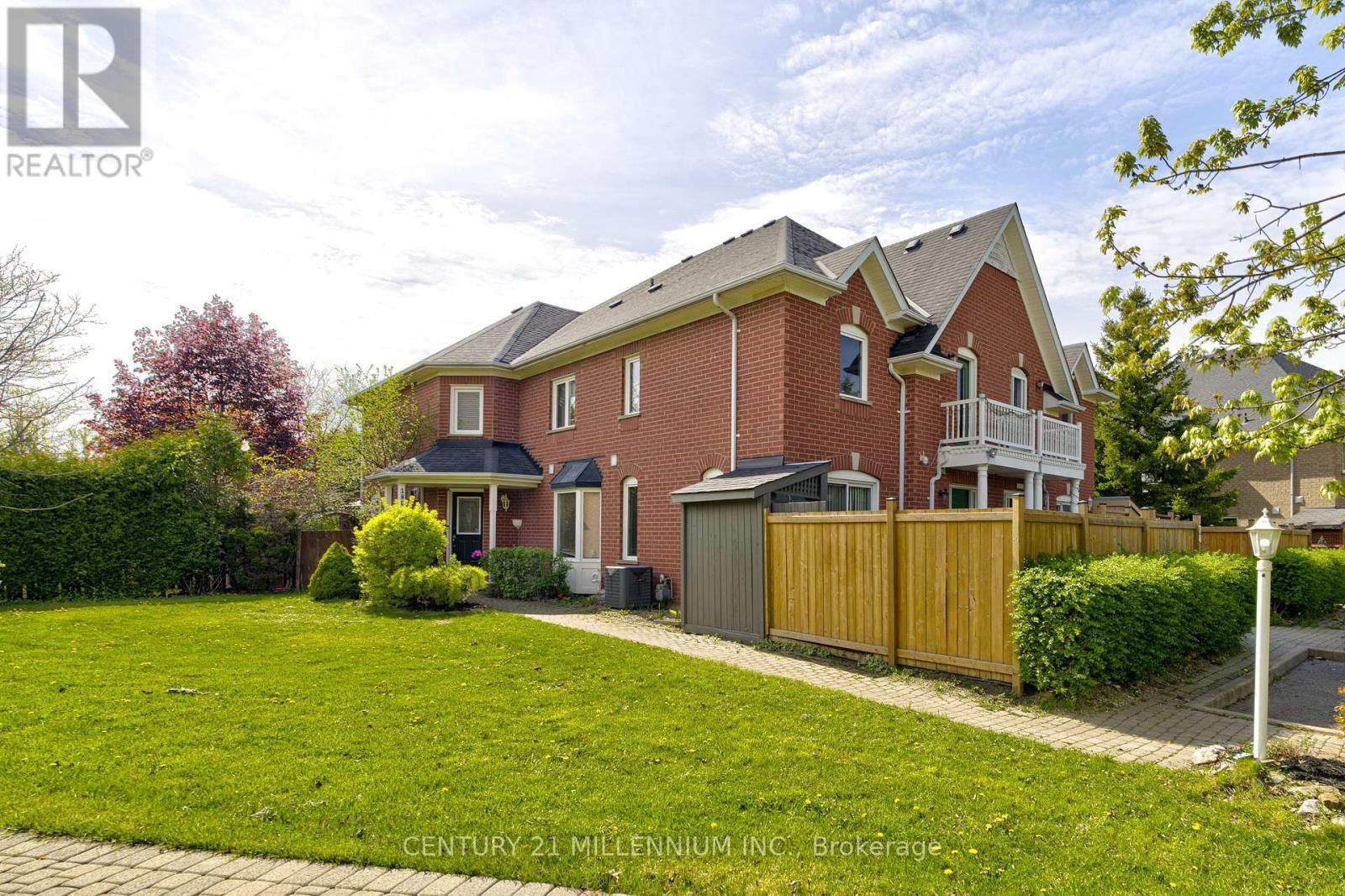 Property Photo:  180 Pressed Brick Drive  ON L6V 4K6 