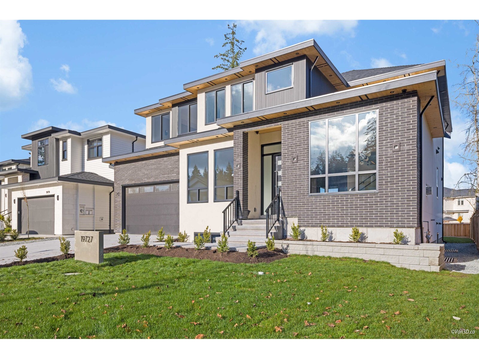 Property Photo: 19727 31B BC V2Z 0B2