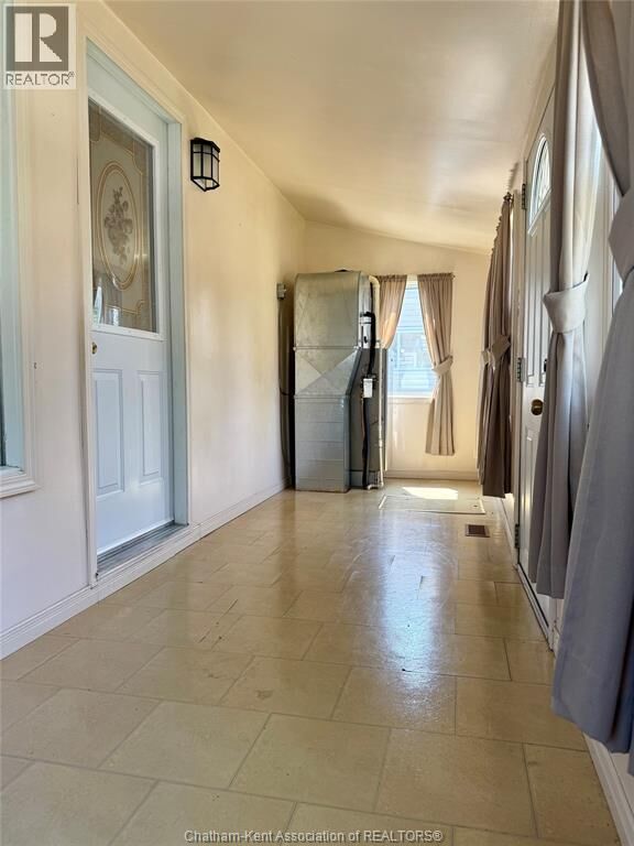 Photo de la propriété: 222 Sandys Street ON N7L 3P8