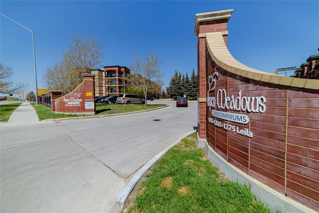 Property Photo: 1275 Leila Avenue MB R2P 1J6
