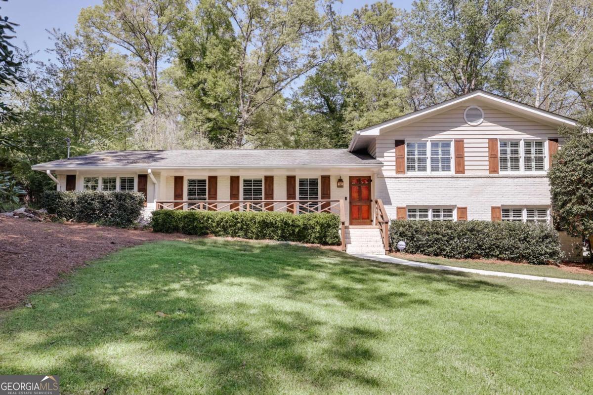 Property Photo: 335 Duncan Springs Road GA 30606