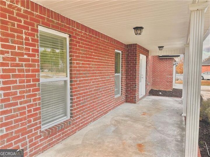 Property Photo: 312 Woodmont Court GA 31216