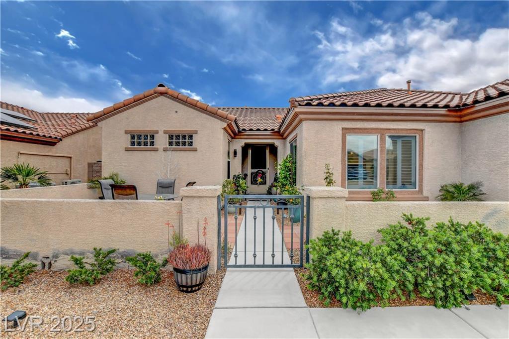 Property Photo: 2092 Wildwood Lake Street NV 89052