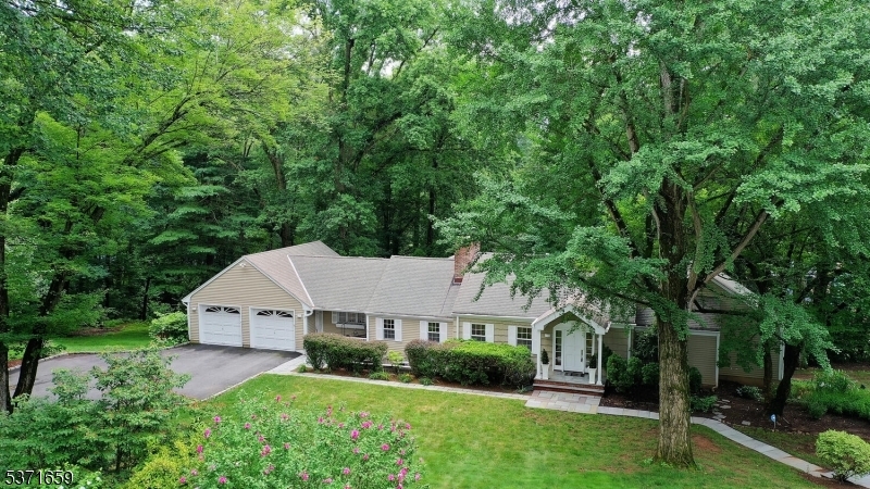 6 Longwood Rd  Morris Twp. NJ 07960 photo