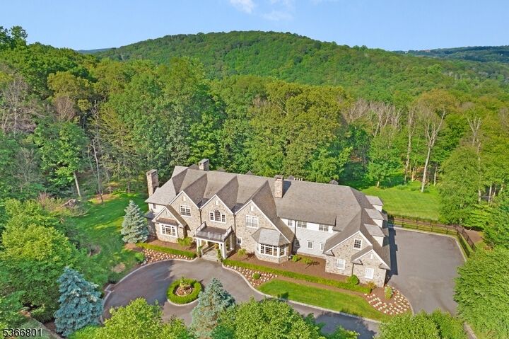 Property Photo: 4 Rainetree Ridge NJ 07931