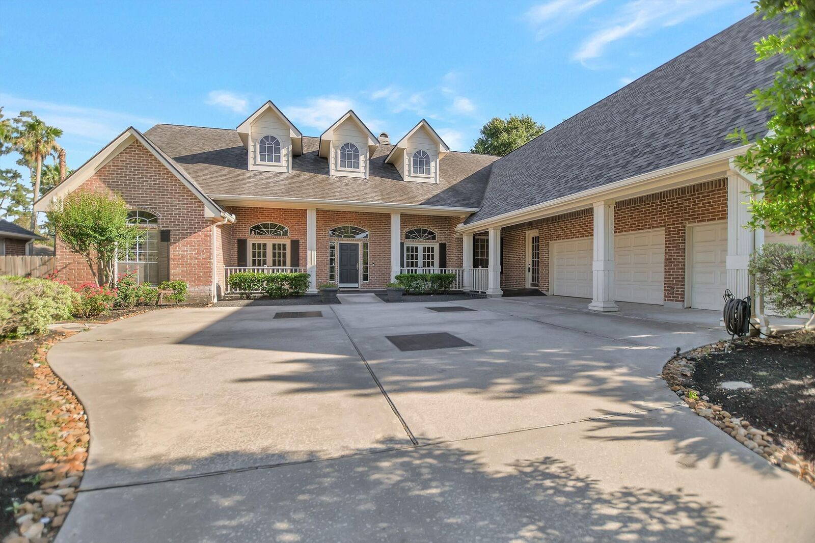 Property Photo:  6615 Butler Oaks Court  TX 77389 