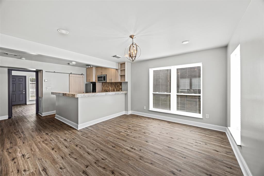 Property Photo: 1716 Maryland Street B TX 77006