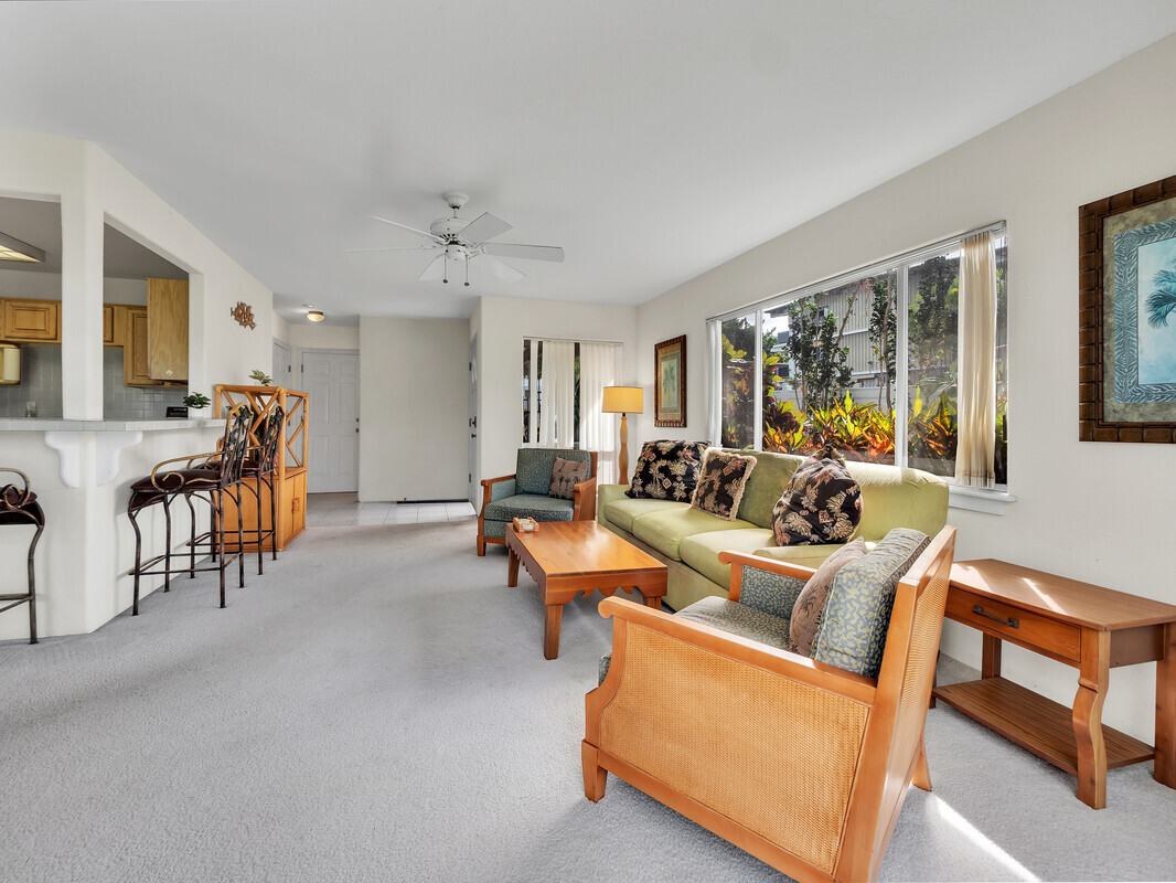 Property Photo: 82-6077 Mamalahoa Highway B4 HI 96704