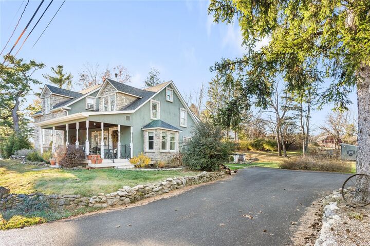 Property Photo:  76 Hill Road  NY 10924 