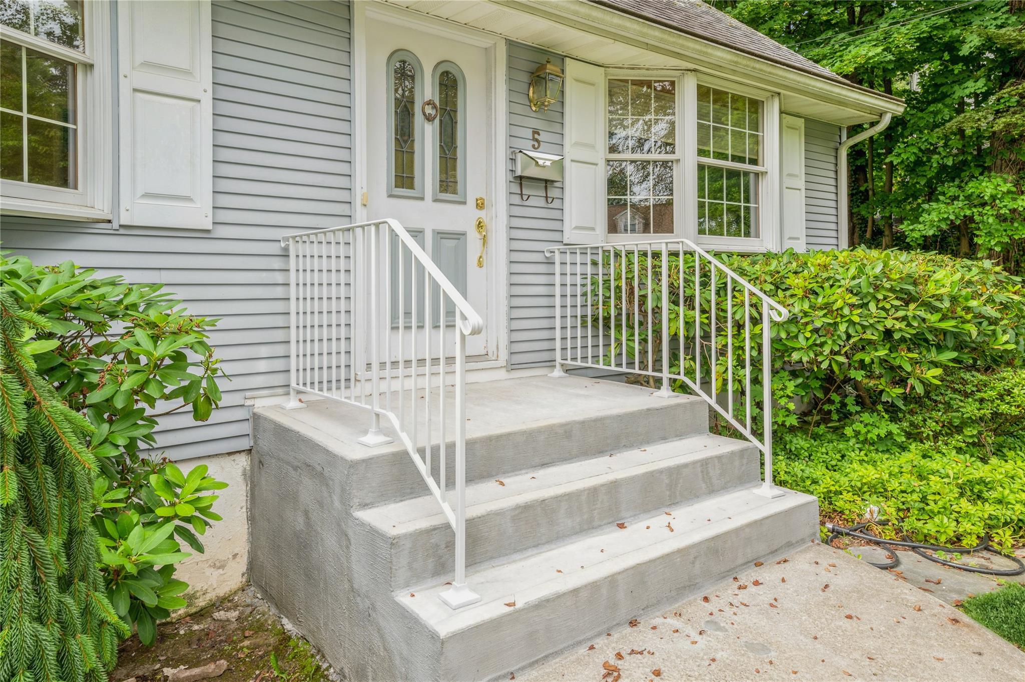 Property Photo: 5 Hillaire Place NY 10954
