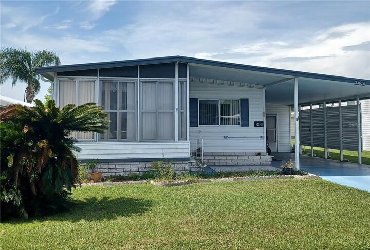 Property Photo: 34620 Sweetpea Lane FL 33541