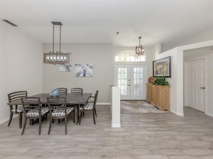 Property Photo:  1287 Lakeside Woods Drive  FL 34285