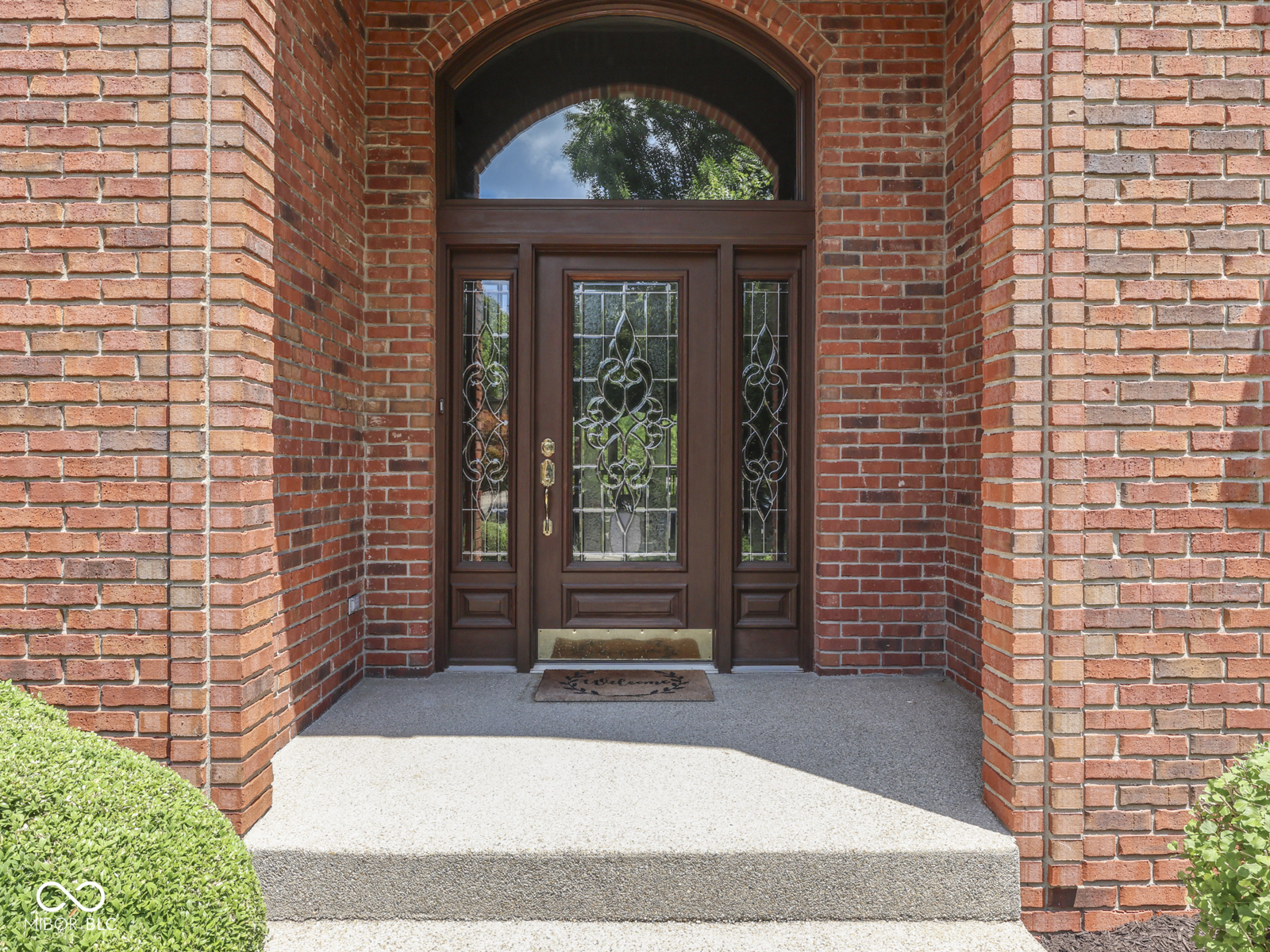 Property Photo: 2025 Caledonian Court IN 46143