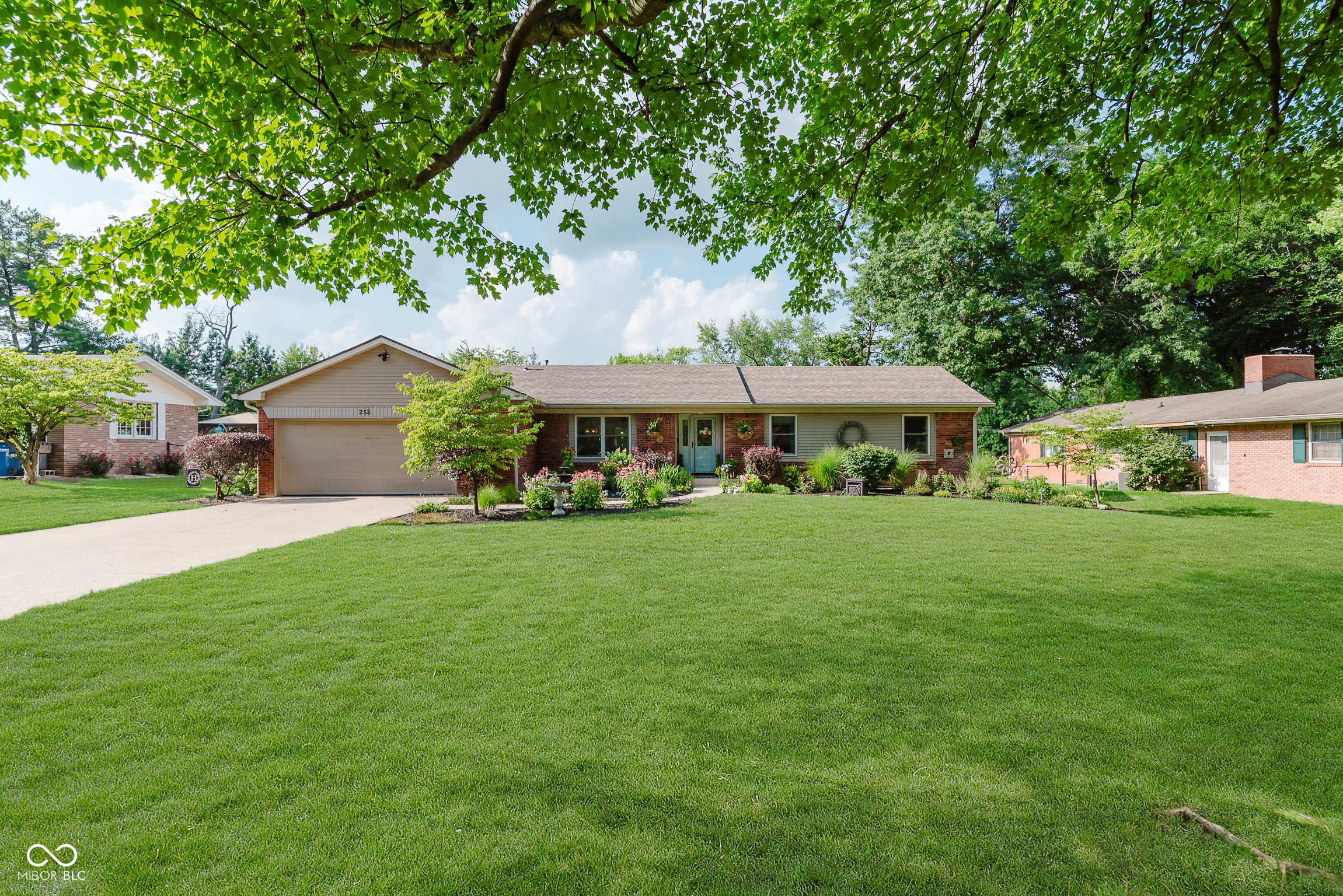 252 Bangor Drive  Indianapolis IN 46227 photo