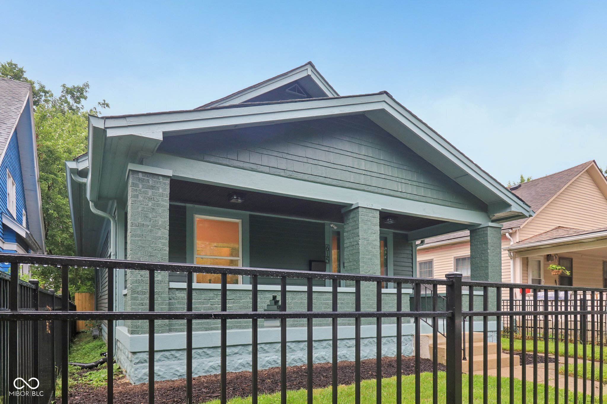 Property Photo: 615 N Grant Avenue IN 46201