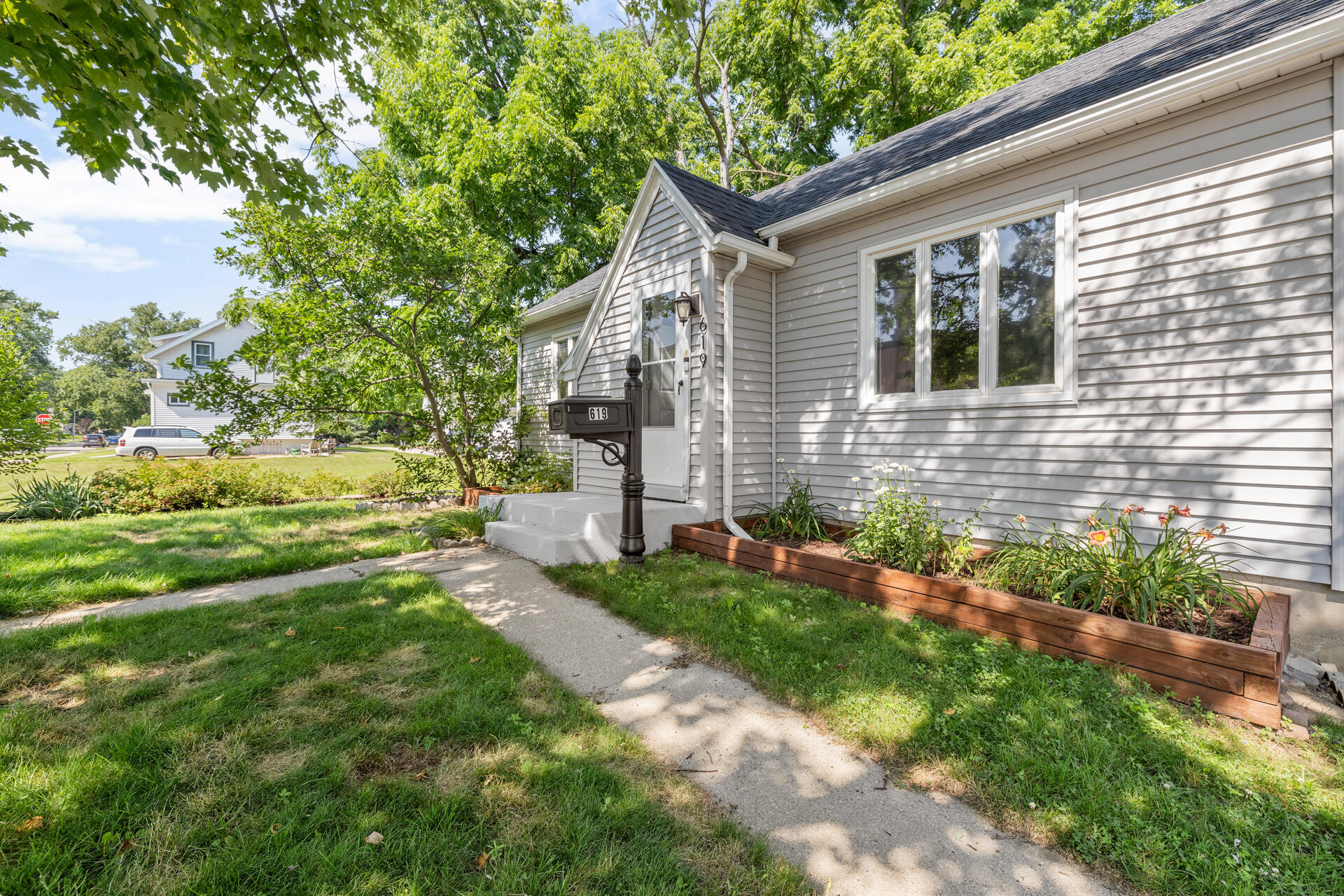 Property Photo: 619 S Main St WI 53066
