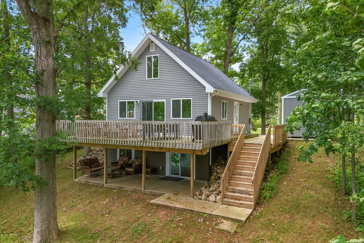 10911 Woodbrook Drive  Cement City MI 49233 photo