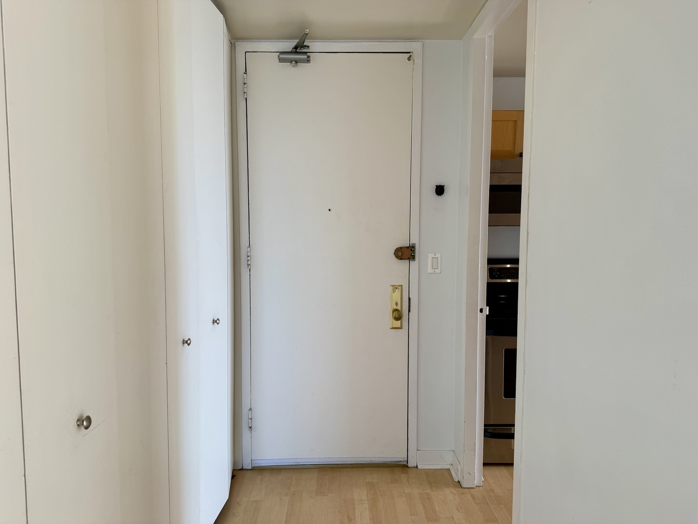 Property Photo: 655 W Irving Park Road 1801 IL 60613