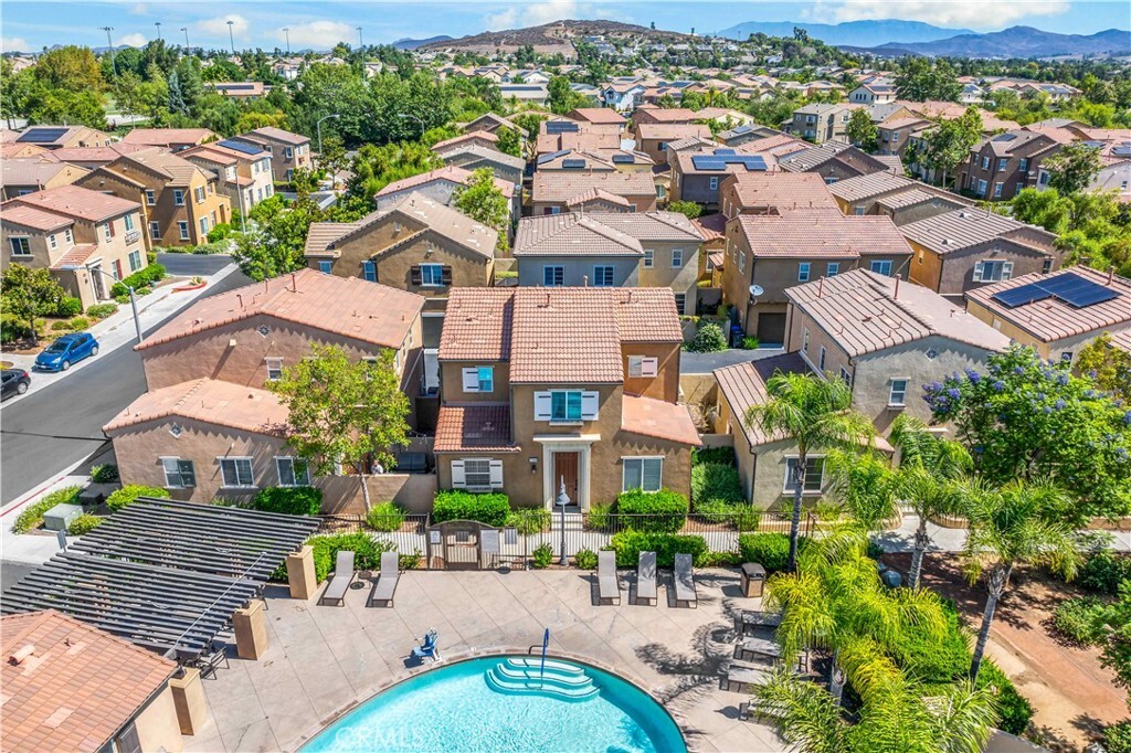 37398 Paseo Violeta 75  Murrieta CA 92563 photo