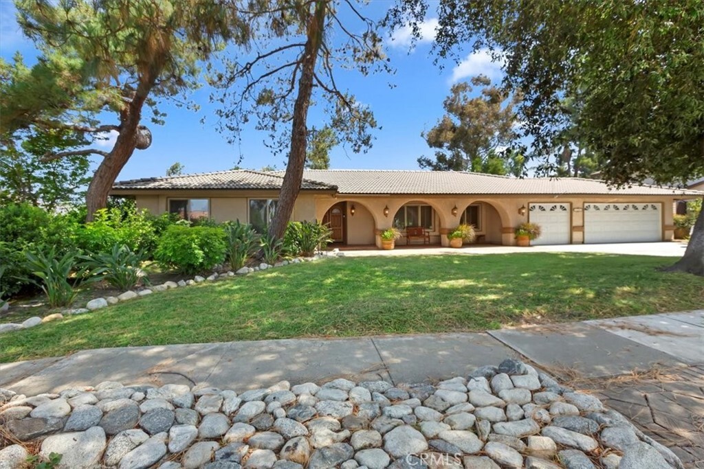 Property Photo: 2287 Kemper Avenue CA 91711