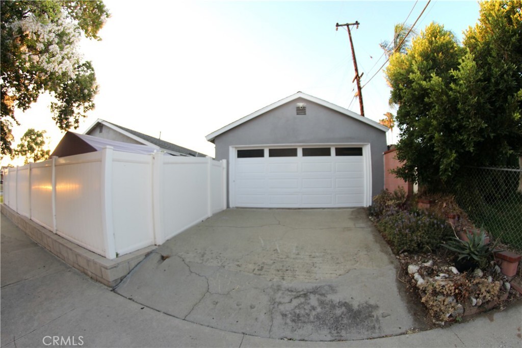 Property Photo: 2904 Sterling Street CA 91767