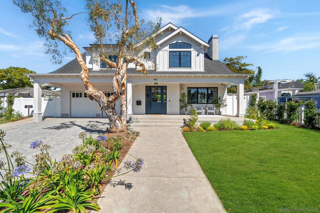Property Photo: 461 Country Club Ln CA 92118