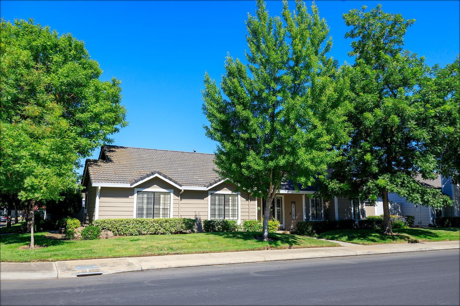 Property Photo: 3537 Regency Park Drive CA 95356
