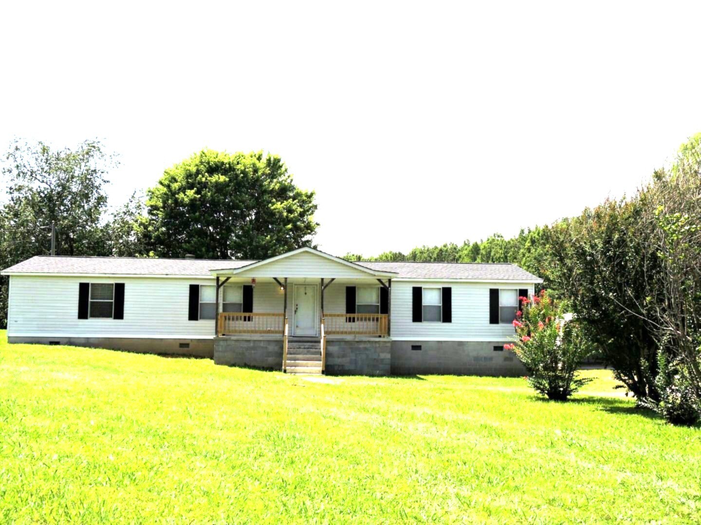 Property Photo: 411 Bob Meadows Rd TN 37355