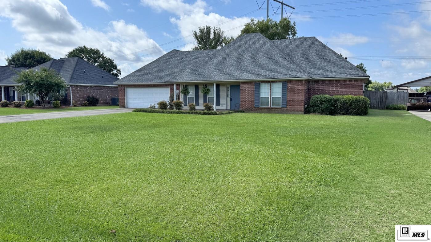 Property Photo: 606 Guthrie Road LA 71280
