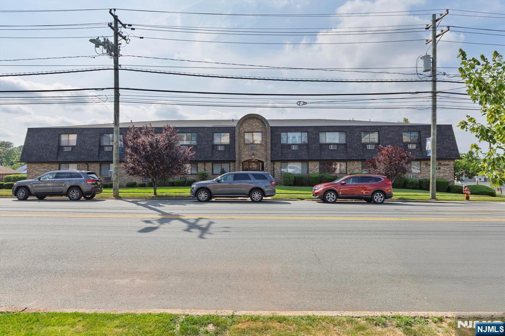 Property Photo:  439 Ridge Road 6  NJ 07071 