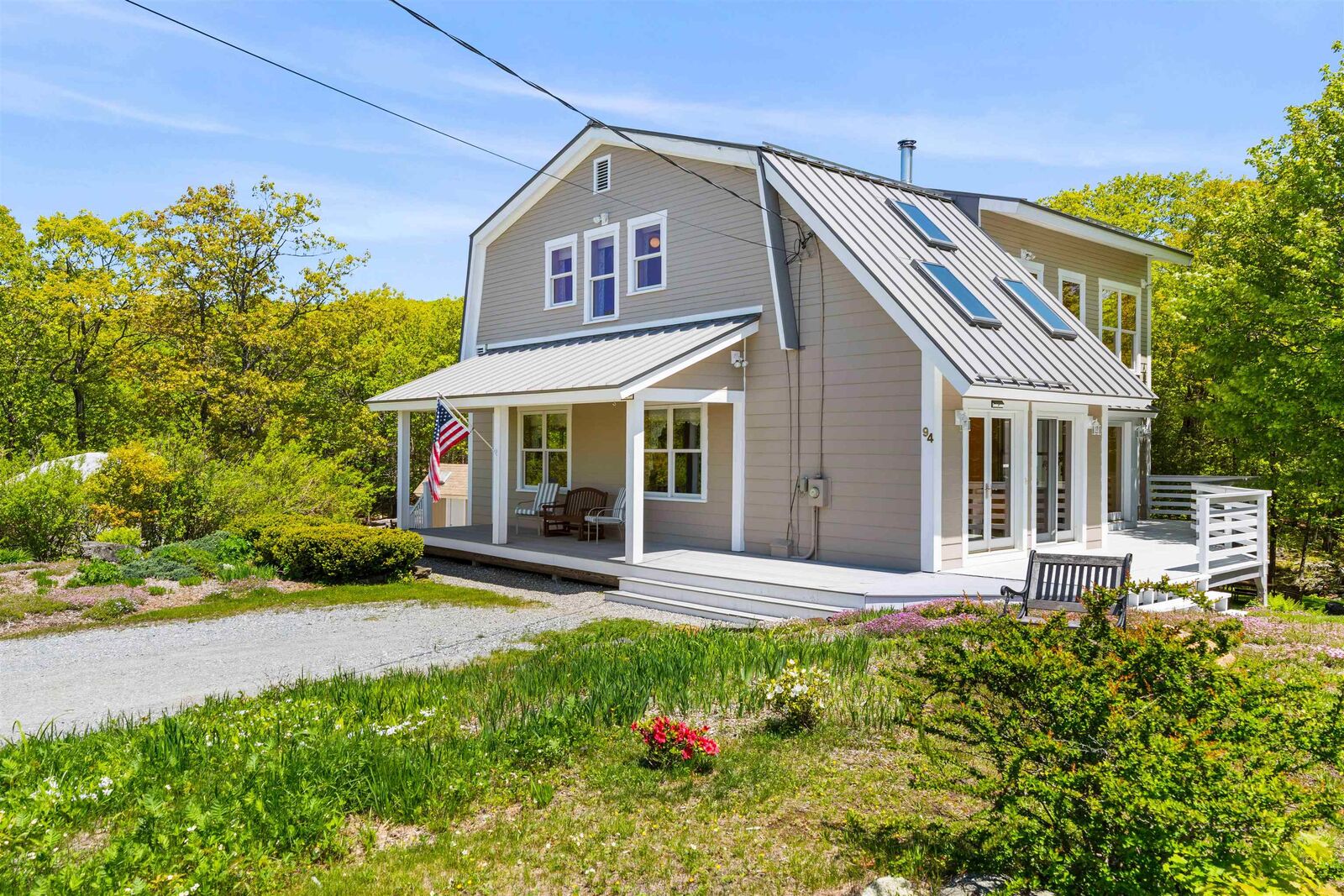 Property Photo:  94 Summit Drive  NH 03082