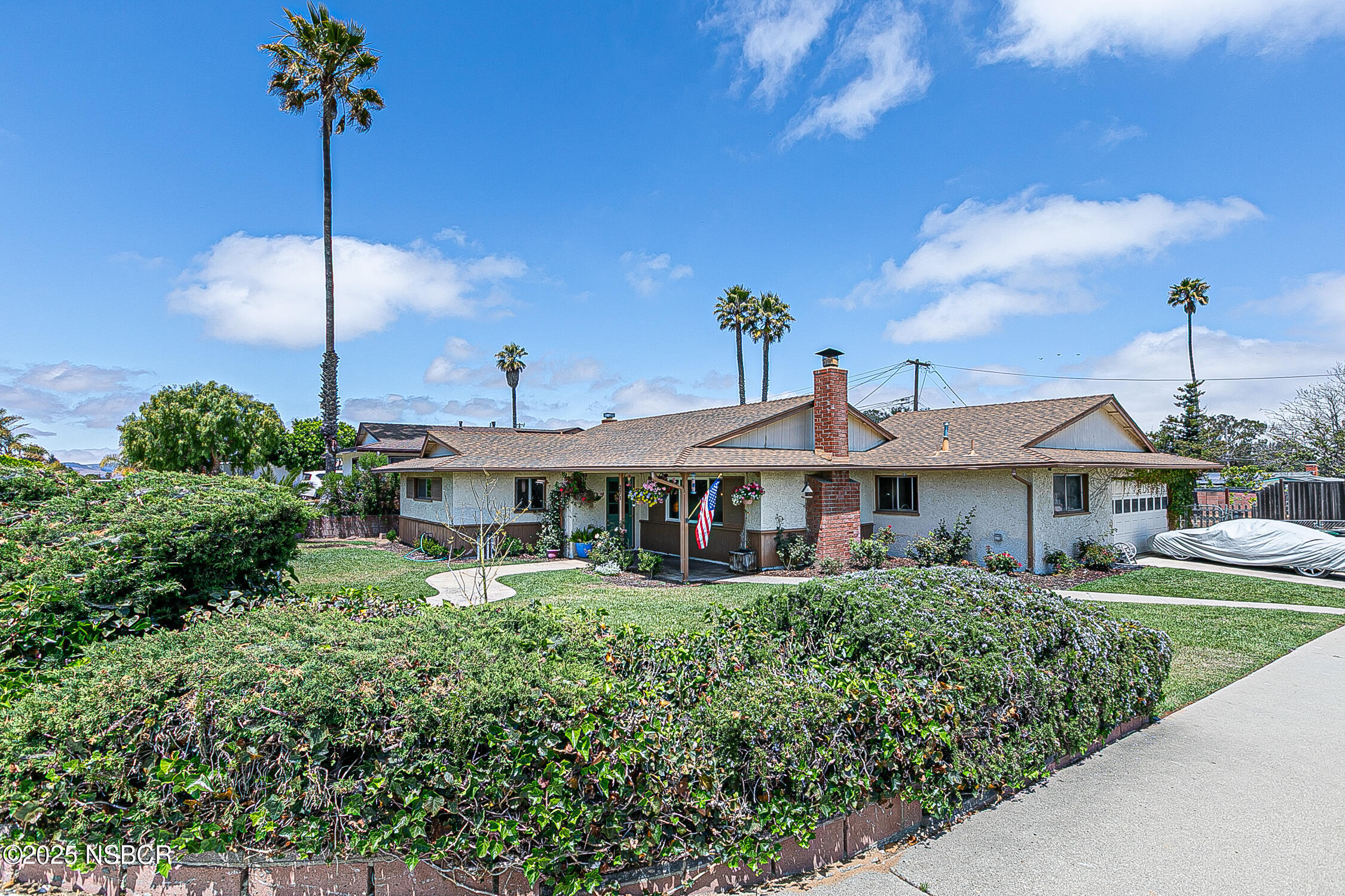 Property Photo:  271 Ross Lane  CA 93455 