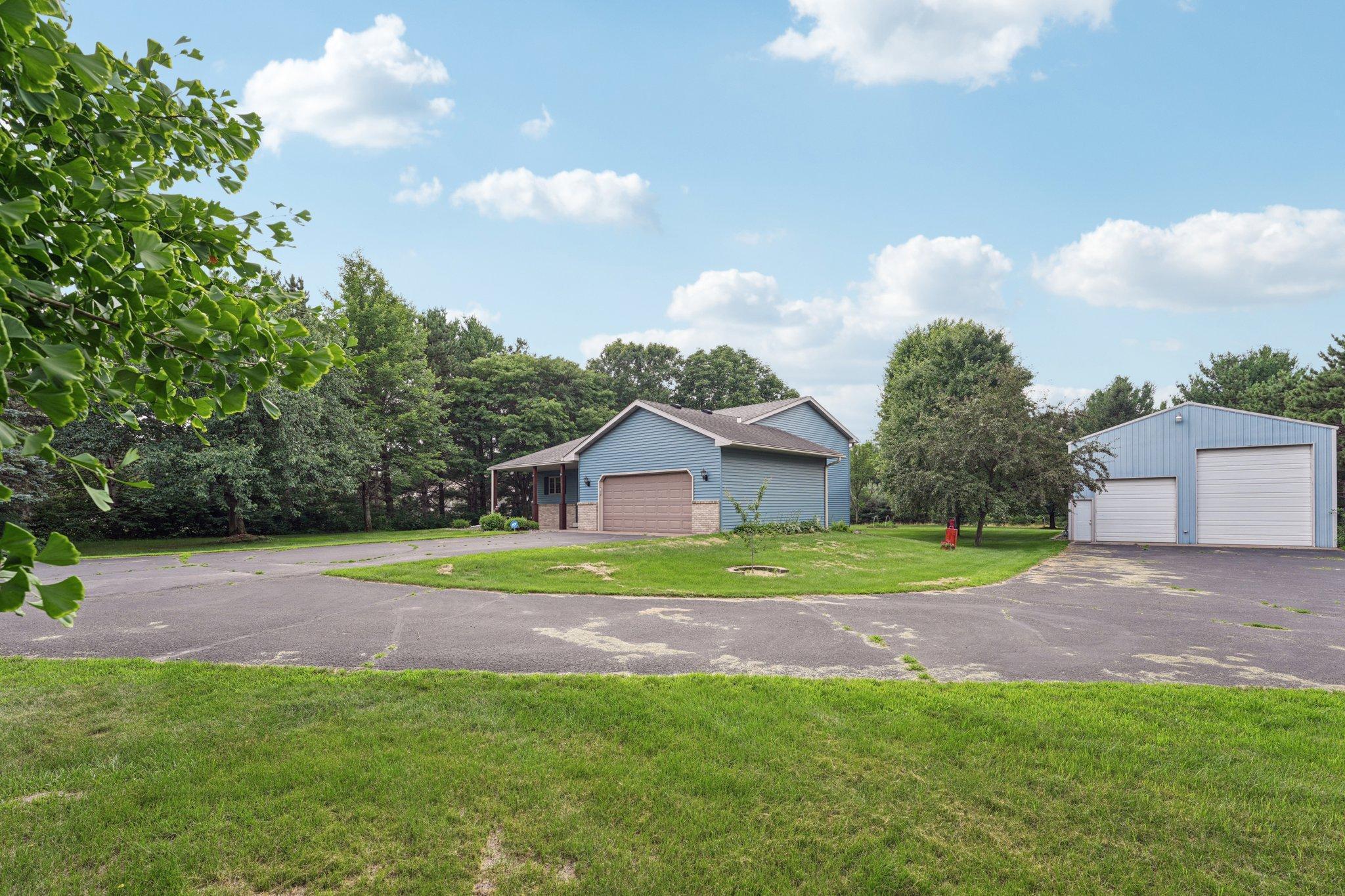 24864 Kettle River Boulevard  Wyoming MN 55025 photo