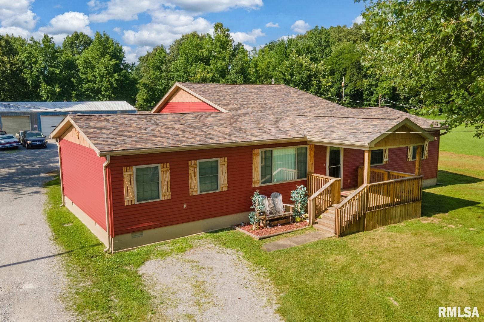 Property Photo: 13585 Lawrence Road IL 62896