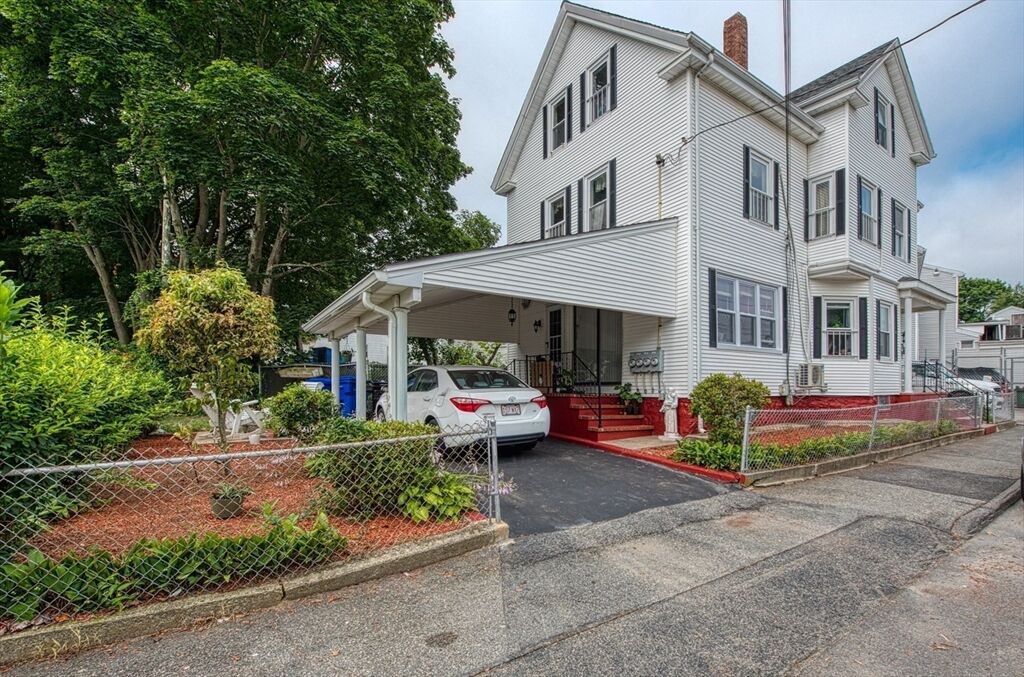 Property Photo: 29 E Walnut St MA 02780