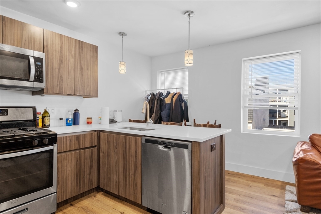 Property Photo:  211 W 9th St. 3  MA 02127 