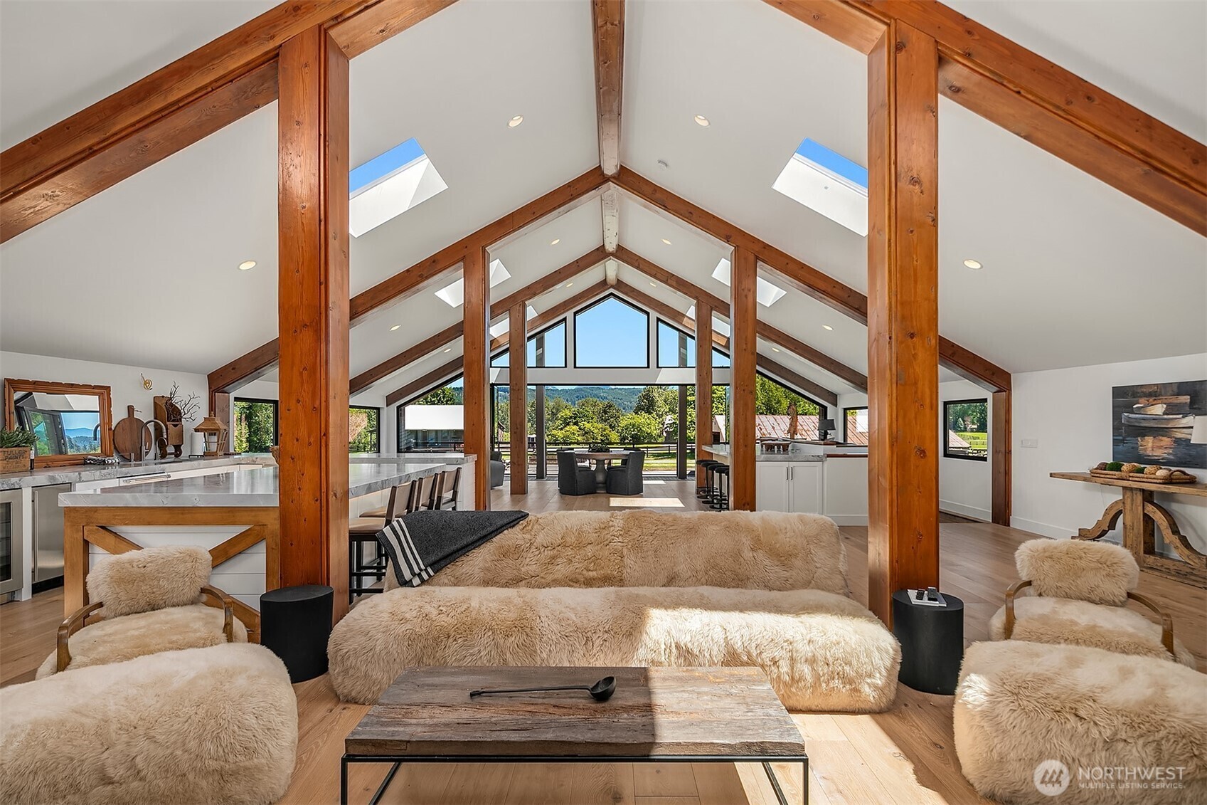 Property Photo: 31405 SE Redmond-Fall City Road WA 98024