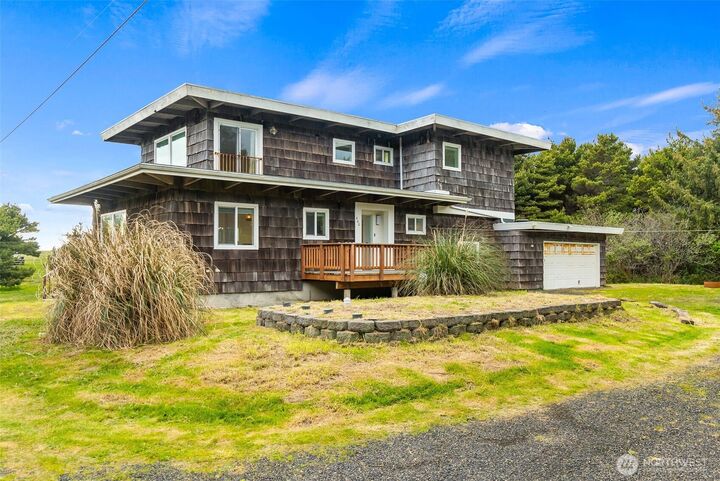 Property Photo: 400 Lough Lane WA 98595