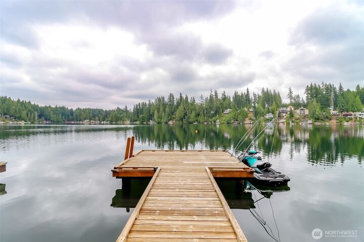 Property Photo:  192 NE Lake Drive  WA 98588 