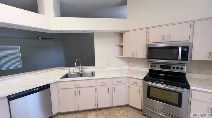 Property Photo:  4175 N Stewart Way  FL 34465 