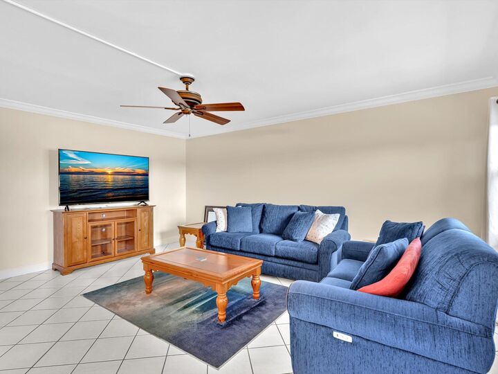 Property Photo:  454 Grantham C 454  FL 33442 