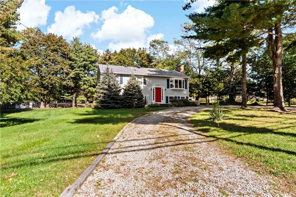 Property Photo:  420 Newcomb Road  RI 02852 