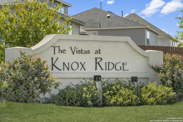Property Photo:  5134 Schaeffer Rdg  TX 78109 
