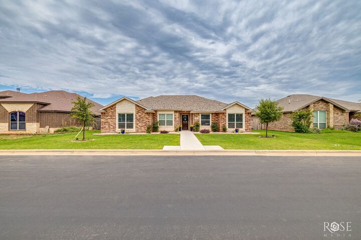 Property Photo: 5033 Scarlet Oak Lane TX 76904