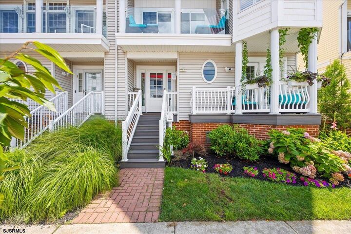 Property Photo:  9404 Amherst  NJ 08402 