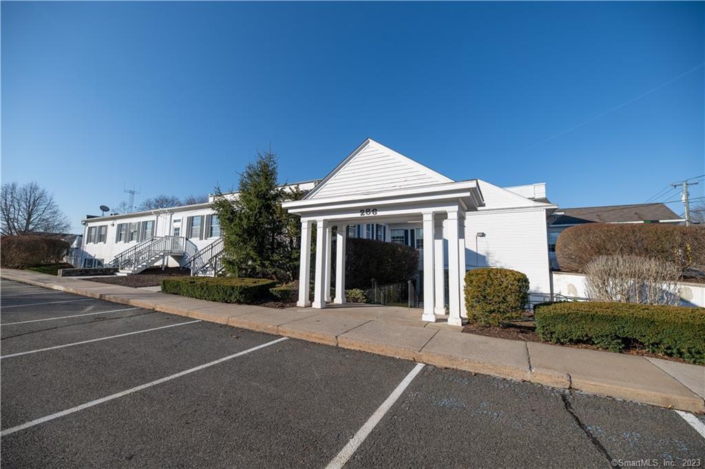 Property Photo: 286 Maple Avenue 301 CT 06410