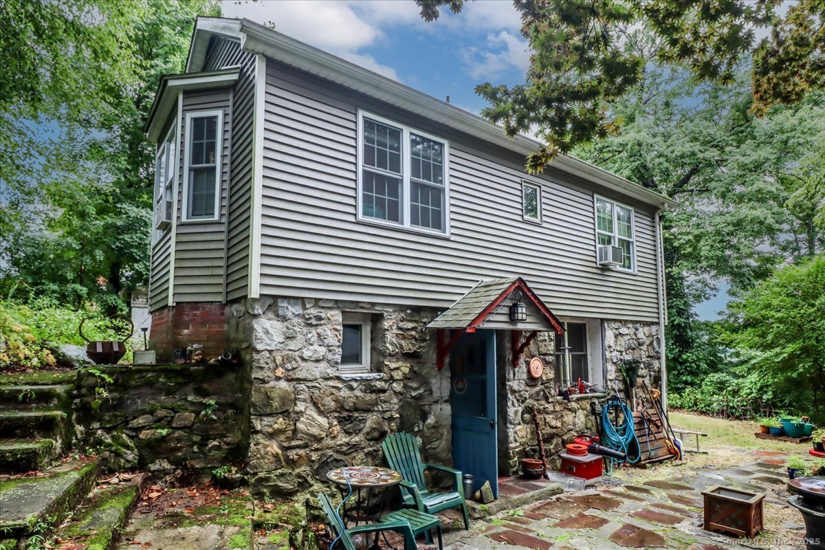 Property Photo:  52 Hudson Drive  CT 06812 