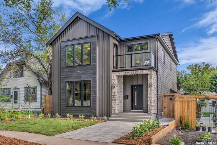 1121 13th Street E  Saskatoon SK S7H 0C1 photo